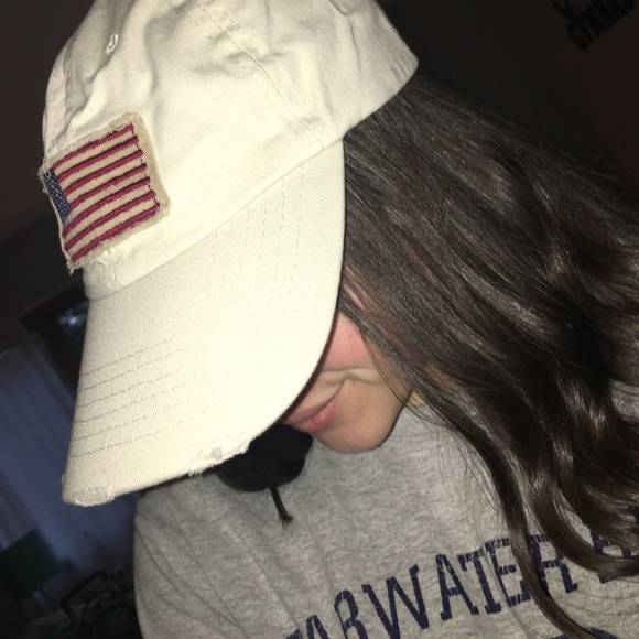 American Eagle Outfitters Accessories - cream american flag hat
